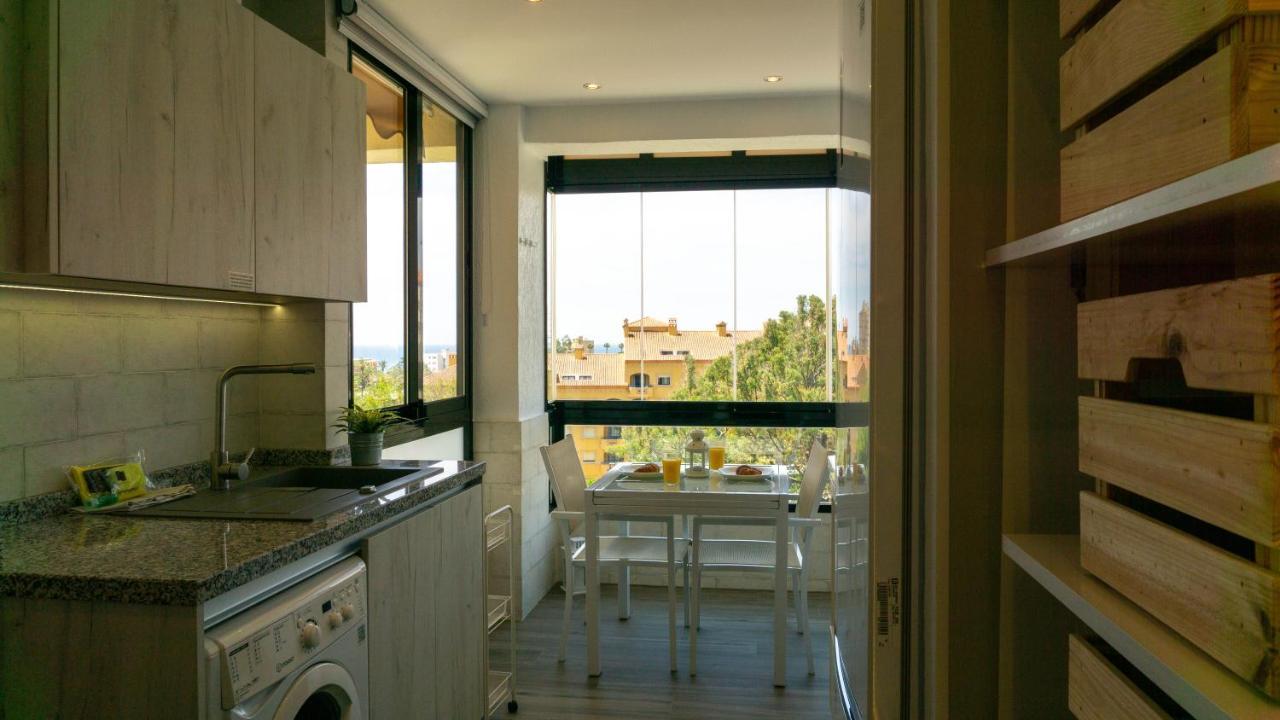 Apartment Aloha Playa Malaga Benalmádena Kültér fotó